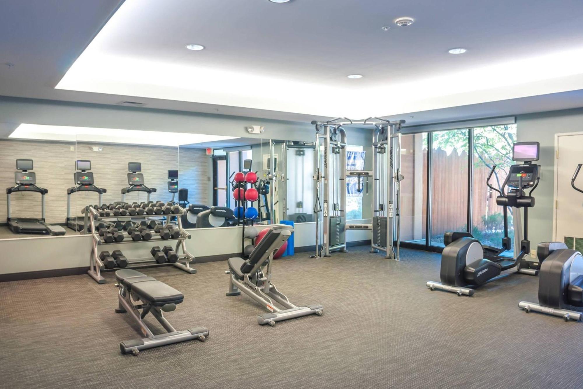 Courtyard By Marriott Colorado Springs South Hotell Eksteriør bilde